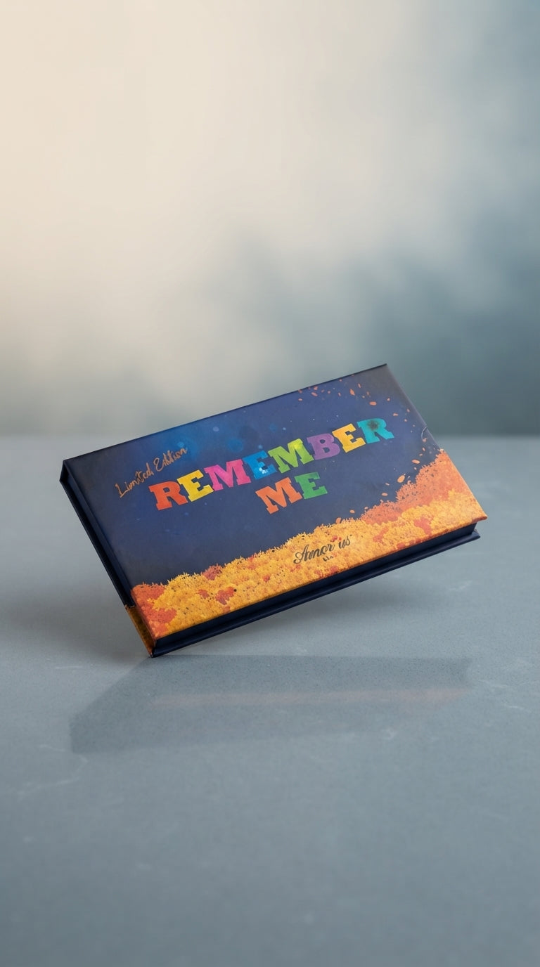 Amor Us Remember Me 32 Colour Pressed Pigment Palette — view 3